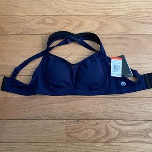 TYR women’s Solid Lily Top Swim Top S NWT